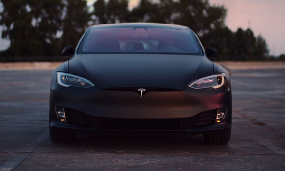 Automobil Tesla Model S